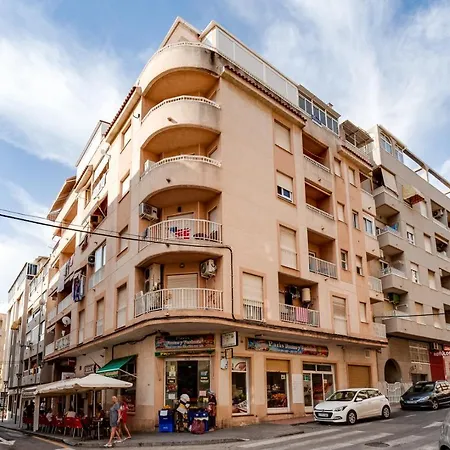 Apartamento Arquitecto Larramendi * Torrevieja